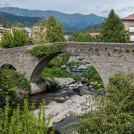La Casa De La Abuela Amalia * Arenas de San Pedro